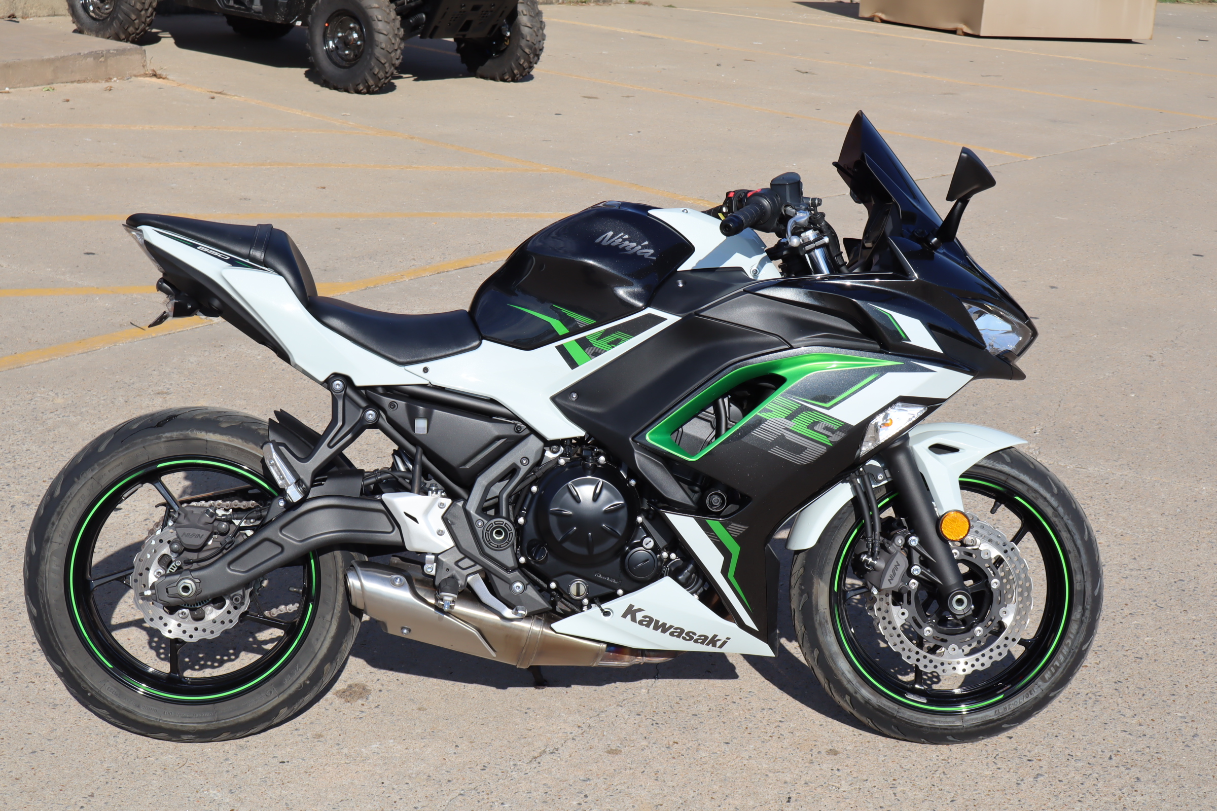 2022 Kawasaki NINJA 650 — photo 1 of 11